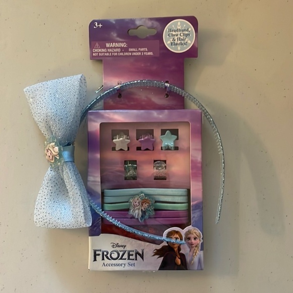 Frozen hair accessories